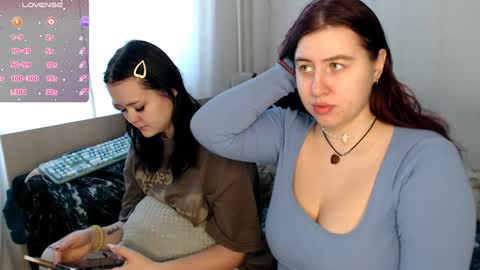 Snapshot of bettyandrich chatting on January 25, 8:42 am Betty and Rich online show from January 25, 8:42 am