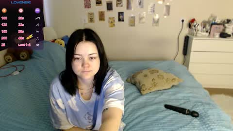 Snapshot of bettyandrich chatting on October 23, 8:35 am Betty and Rich online show from October 23, 8:35 am