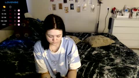 Snapshot of bettyandrich chatting on October 26, 8:53 am Betty and Rich online show from October 26, 8:53 am