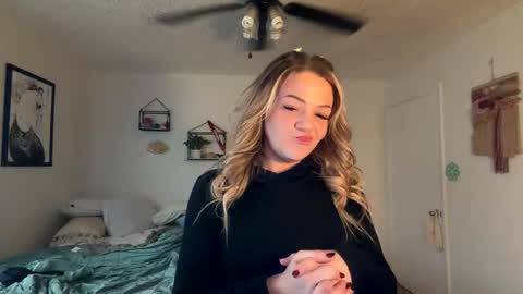 Bethany online show from February 6, 8:45 pm