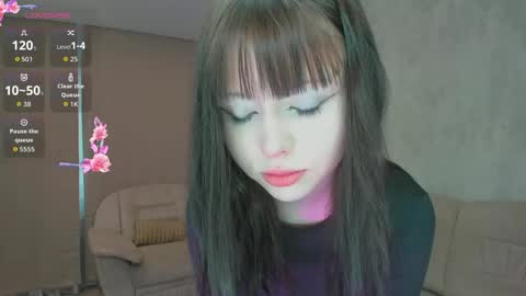 Jany online show from May 12, 2:25 pm