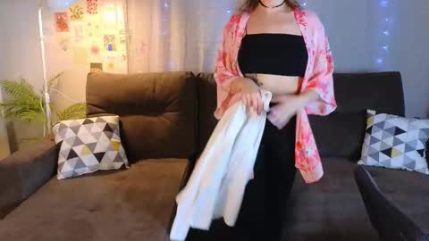 Beverly online show from September 19, 1:51 am