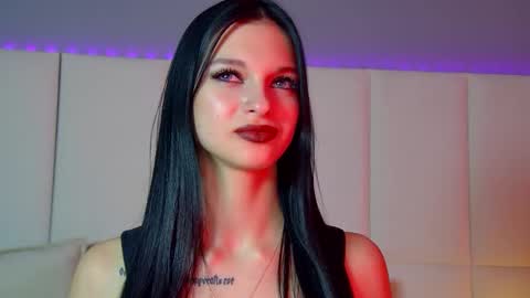 Snapshot of beverlyyork chatting on February 19, 4:33 pm Beverly online show from February 19, 4:33 pm