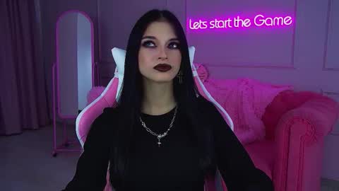 Beverly online show from November 12, 6:08 pm