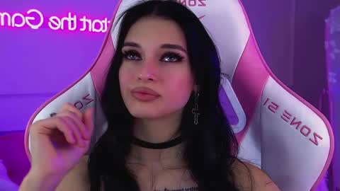 Beverly online show from February 24, 7:12 pm