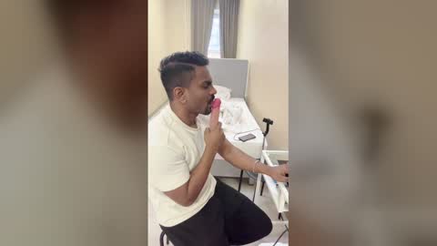 Snapshot of bhagihero chatting on March 8, 7:23 am bhagihero online show from March 8, 7:23 am