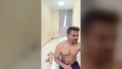 Snapshot of bhagihero chatting on March 9, 8:18 am bhagihero online show from March 9, 8:18 am