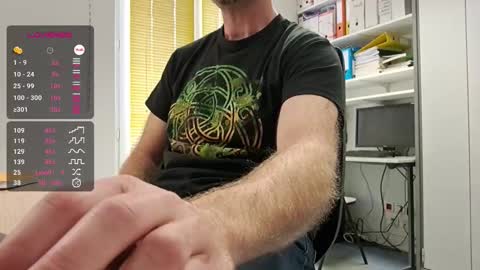 Snapshot of bi_french69 chatting on November 14, 2:49 pm My name is David and if you like public exhibitions you wont be disappointed with me LoL - My favorite vibes is 44 online show from November 14, 2:49 pm