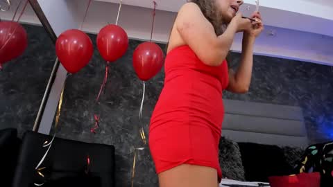 Snapshot of bianca_bella_ chatting on February 14, 7:12 pm BESHA... online show from February 14, 7:12 pm