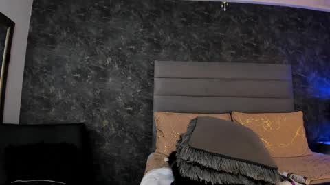 Snapshot of bianca_bella_ chatting on March 6, 5:54 pm BESHA... online show from March 6, 5:54 pm