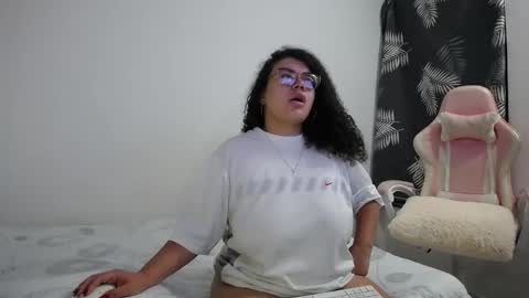 Bianca Tuesday to Sunday from 2am to 6am UTC-5 online show from September 20, 9:54 am