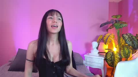 Snapshot of bianca_ks chatting on January 10, 3:07 am Bianca online show from January 10, 3:07 am