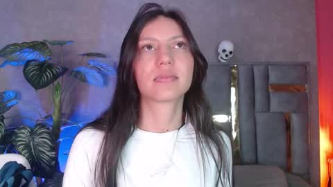 Snapshot of bianca_ks chatting on October 17, 3:10 am Bianca online show from October 17, 3:10 am