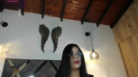  B I A N C A  online show from February 15, 9:38 am