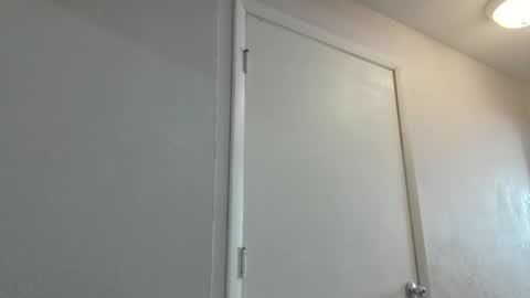 Snapshot of biancadoesitright chatting on March 31, 7:47 pm biancadoesitright online show from March 31, 7:47 pm