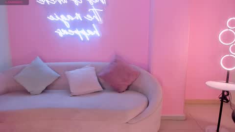 Bianca Pierce online show from March 3, 12:00 pm