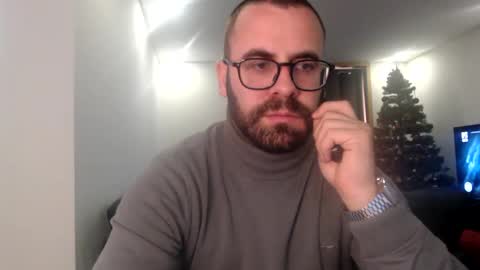 biancascofield online show from January 5, 4:06 pm