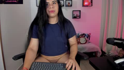 Biancastrong.. IGThebiancastrong online show from May 20, 2:18 am
