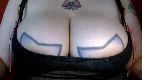 Snapshot of bianka_star_ chatting on February 13, 1:07 pm bianca online show from February 13, 1:07 pm