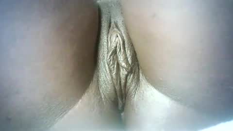 pretty online show from February 25, 8:25 am