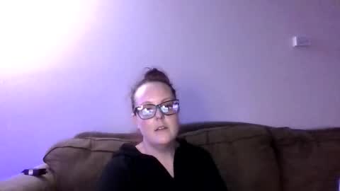 Snapshot of bibambii chatting on April 5, 1:14 am bibambii online show from April 5, 1:14 am