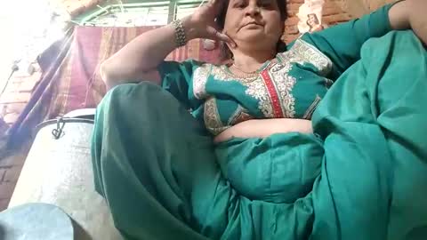 Mona online show from March 5, 3:08 am