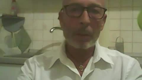 Snapshot of big23italy chatting on September 17, 9:00 am big23italy online show from September 17, 9:00 am