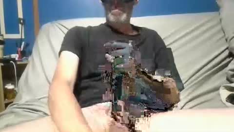 big9inchsnake online show from December 3, 7:12 pm