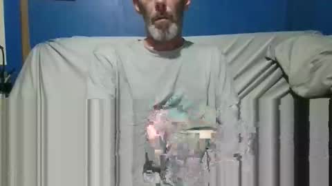 big9inchsnake online show from March 17, 7:55 am