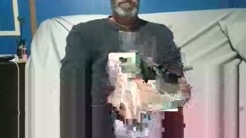 Snapshot of big9inchsnake chatting on May 12, 9:28 am big9inchsnake online show from May 12, 9:28 am