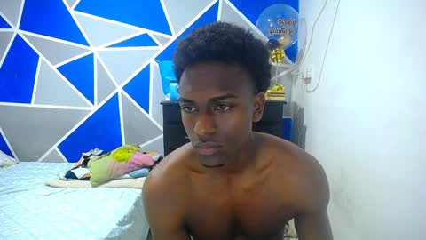 Snapshot of big_black11 chatting on December 2, 9:56 am big_black11 online show from December 2, 9:56 am