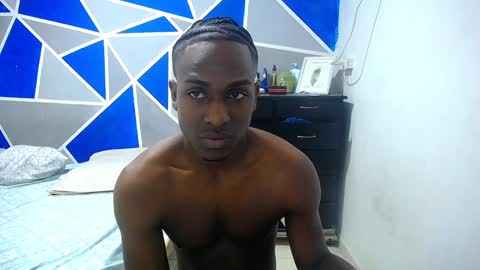 Snapshot of big_black11 chatting on December 23, 9:49 am big_black11 online show from December 23, 9:49 am