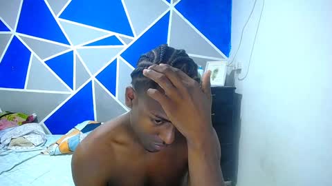 Snapshot of big_black11 chatting on December 26, 10:05 am big_black11 online show from December 26, 10:05 am