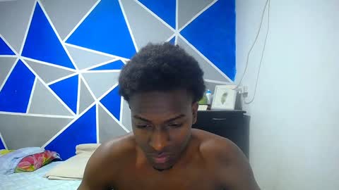Snapshot of big_black11 chatting on January 4, 9:54 am big_black11 online show from January 4, 9:54 am