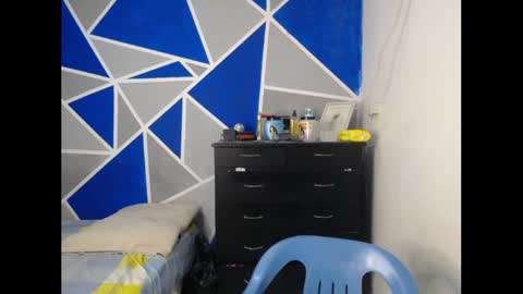 Snapshot of big_black11 chatting on February 11, 12:05 pm big_black11 online show from February 11, 12:05 pm