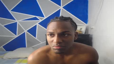 Snapshot of big_black11 chatting on February 17, 11:13 am big_black11 online show from February 17, 11:13 am
