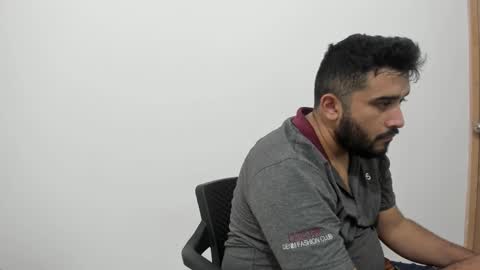 Snapshot of big_dad69 chatting on September 18, 2:35 am Tommy online show from September 18, 2:35 am