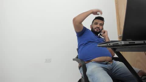 Snapshot of big_dad69 chatting on September 18, 11:18 pm Tommy online show from September 18, 11:18 pm