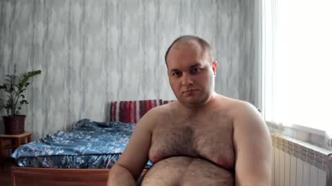 big_fat_guy1992 online show from February 12, 7:23 am