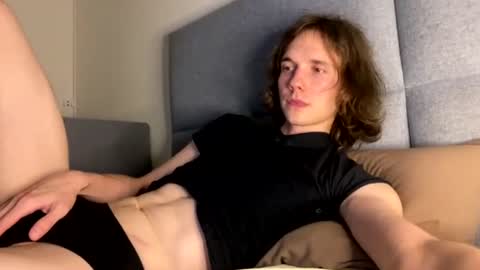 Snapshot of big_lil_small chatting on July 12, 10:12 pm big_lil_small online show from July 12, 10:12 pm