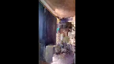 mom online show from March 10, 3:11 am