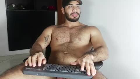 Hot Versx online show from August 1, 2:27 pm