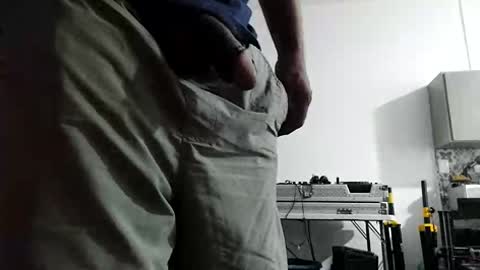 Snapshot of big_zh chatting on March 16, 12:49 am big_zh online show from March 16, 12:49 am