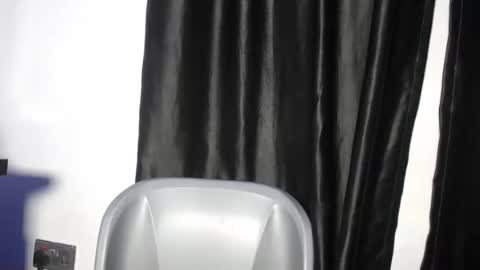 bella online show from January 18, 8:45 pm