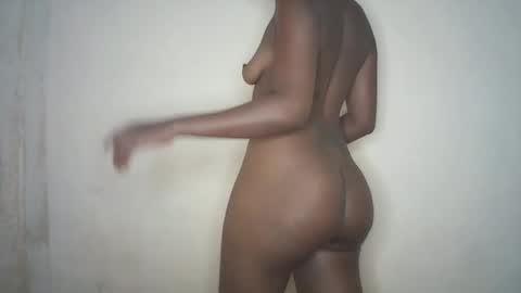 Snapshot of bigasssdee chatting on February 12, 8:37 pm bigasssdee online show from February 12, 8:37 pm