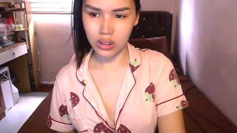 Mia online show from September 11, 4:56 am