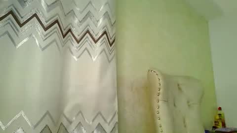 bigbaby004 online show from November 27, 8:22 pm