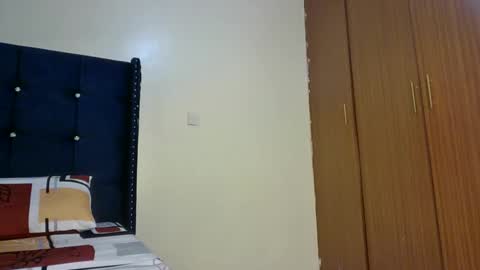 bigbaby004 online show from May 13, 10:49 pm