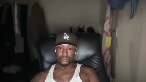 Snapshot of bigbackwoodcali chatting on October 18, 8:26 am bigbackwoodcali online show from October 18, 8:26 am