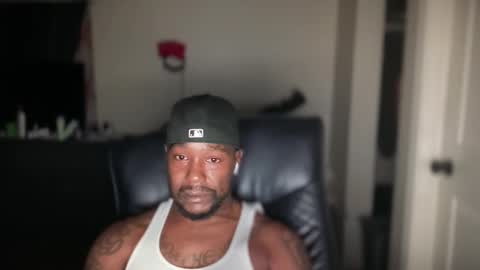Snapshot of bigbackwoodcali chatting on March 25, 7:36 am bigbackwoodcali online show from March 25, 7:36 am